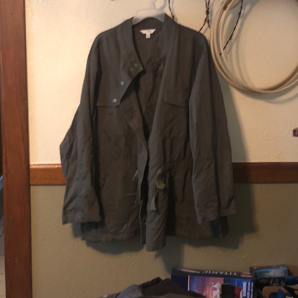 Terra & Skye Army Jacket